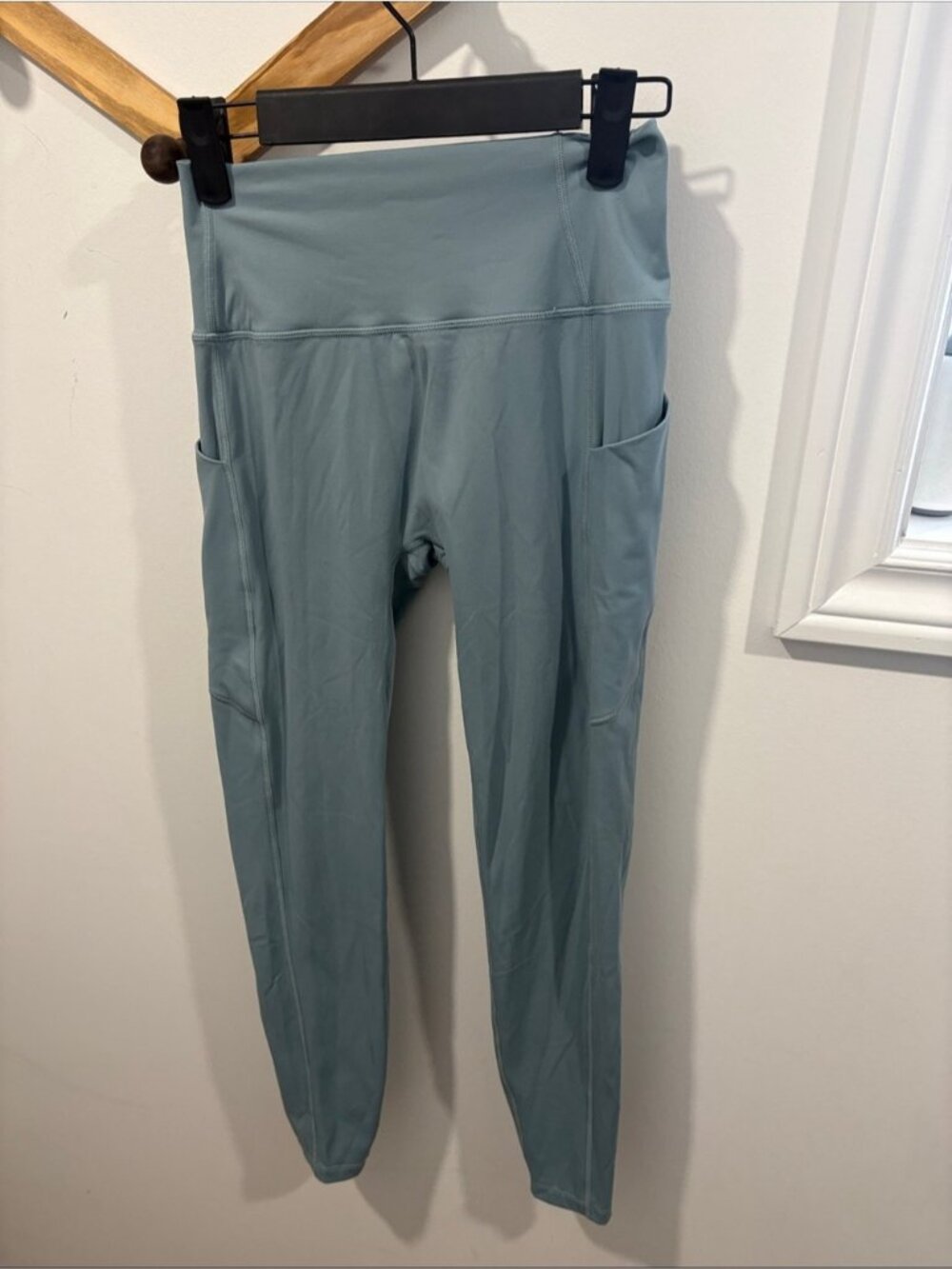 YOUNGLA BUTTERY SOFT POCKET LEGGING with pockets!
